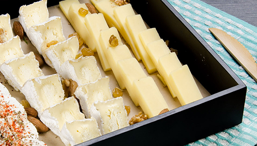 Planche de Fromages : Camembert, Comté, Chèvre